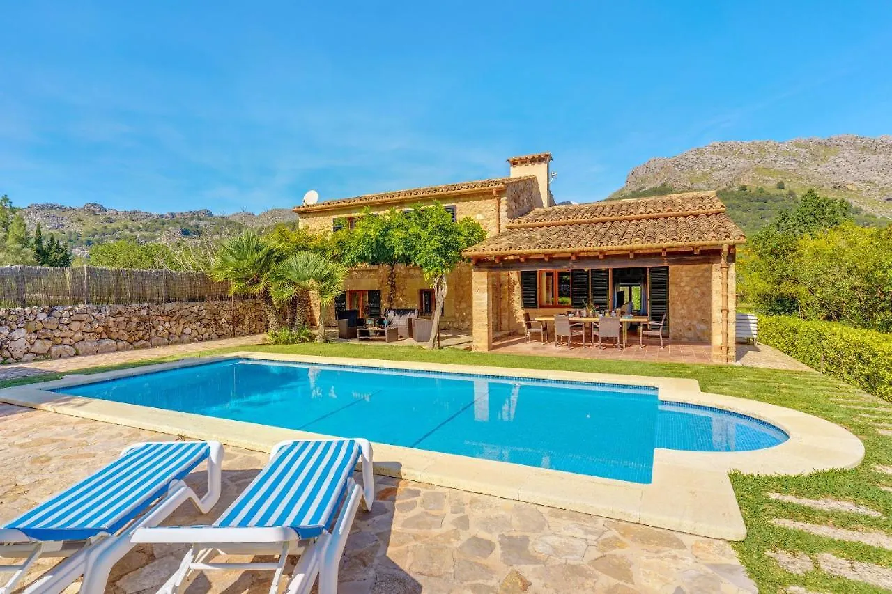 Can Peric Pollenca Spain